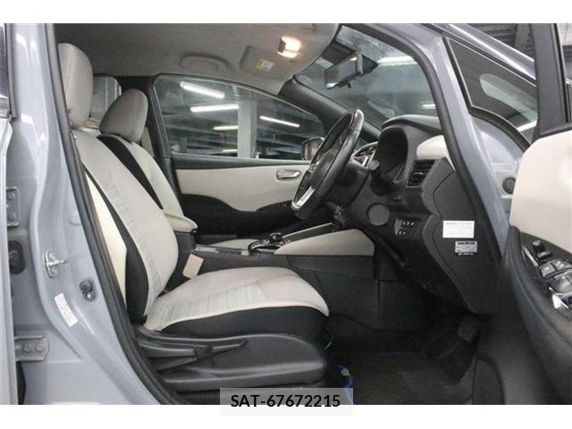 Nissan LEAF 2020-02 8666363-28