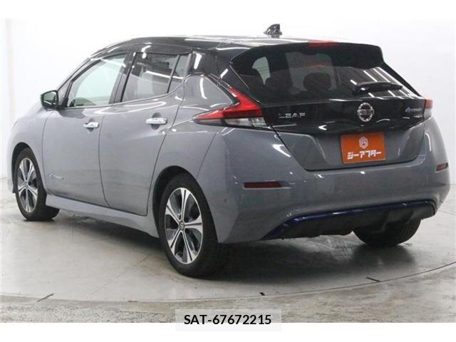 Nissan LEAF 2020-02 8666363-7