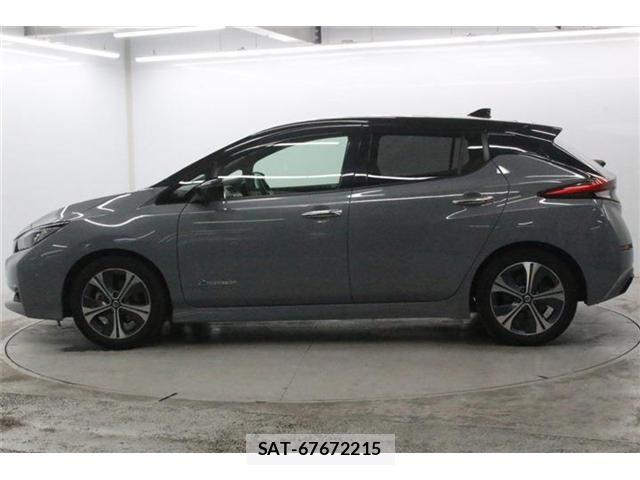 Nissan LEAF 2020-02 8666363-8