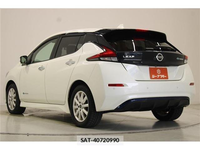 Nissan LEAF 2020-07 8659821-9