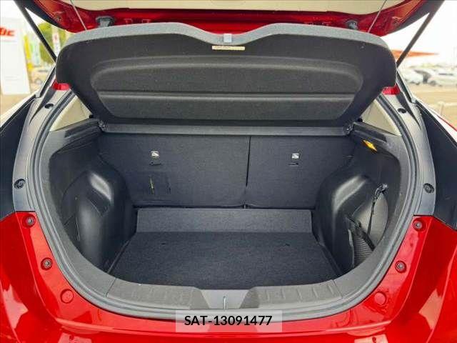 Nissan LEAF 2017-10 8666364-19