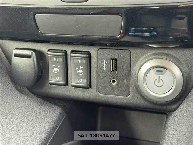 Nissan LEAF 2017-10 8666364-5