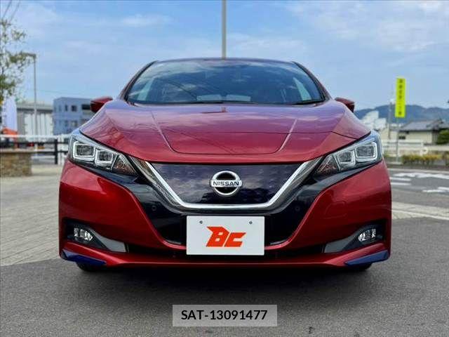 Nissan LEAF 2017-10 8666364-8