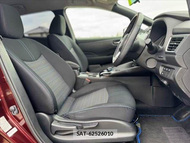 Nissan LEAF 2021-06 8659814-15