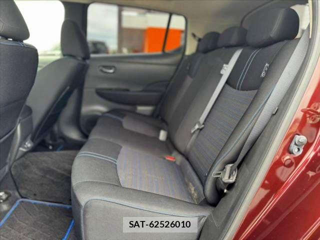 Nissan LEAF 2021-06 8659814-17