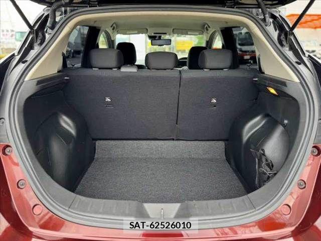 Nissan LEAF 2021-06 8659814-19