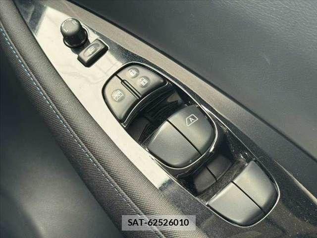 Nissan LEAF 2021-06 8659814-25