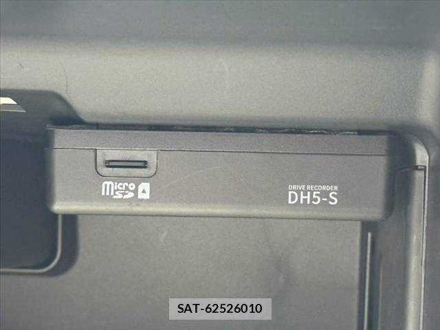 Nissan LEAF 2021-06 8659814-29