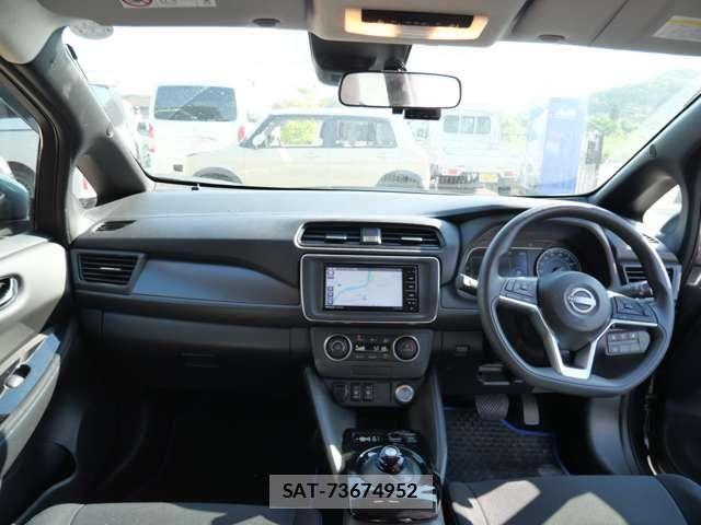 Nissan LEAF 2022-02 8685811-15