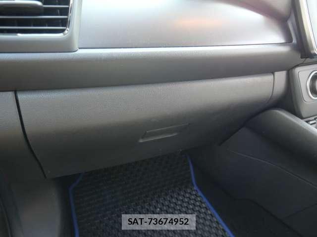 Nissan LEAF 2022-02 8685811-18