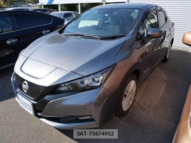 Nissan LEAF 2022-02 8685811-1