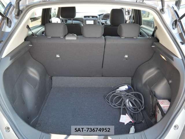Nissan LEAF 2022-02 8685811-20