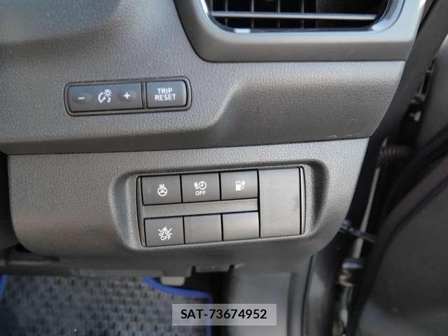 Nissan LEAF 2022-02 8685811-24