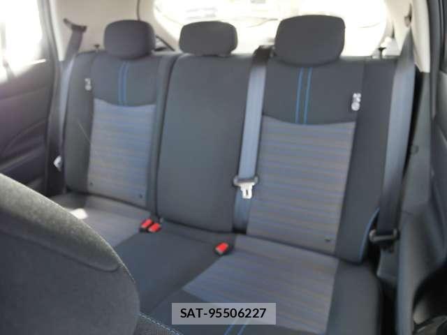 Nissan LEAF 2022-07 8685809-16
