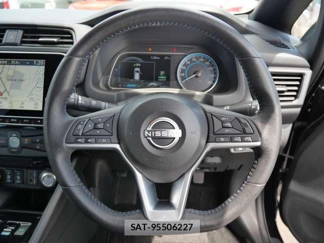 Nissan LEAF 2022-07 8685809-29
