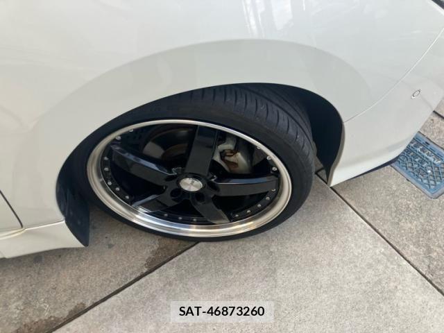 Nissan LEAF 2019-06 8685812-3