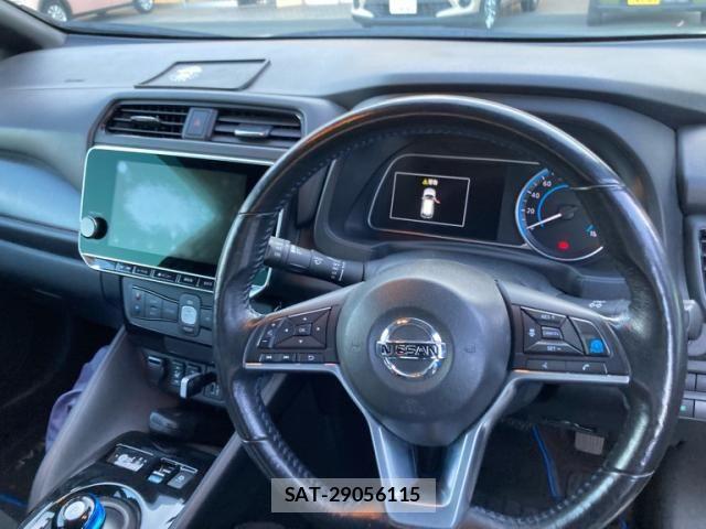 Nissan LEAF 2020-02 8685813-12