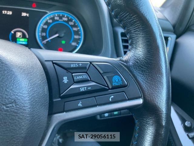 Nissan LEAF 2020-02 8685813-22