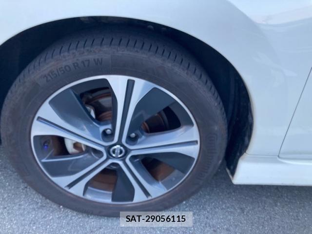 Nissan LEAF 2020-02 8685813-8
