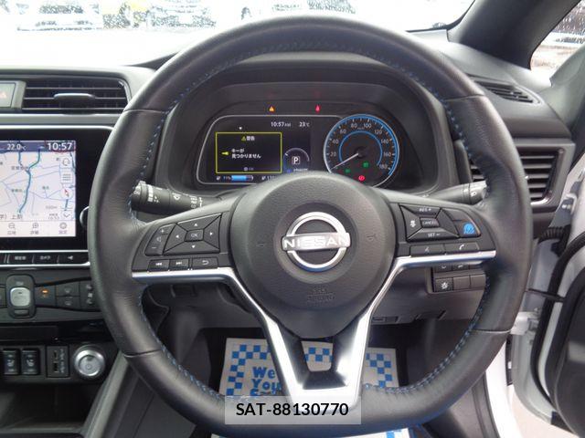 Nissan LEAF 2023-12 8743253-14