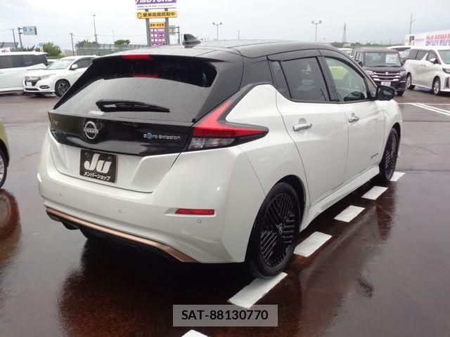 Nissan LEAF 2023-12 8743253-2
