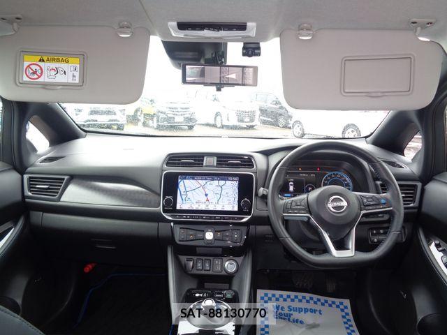 Nissan LEAF 2023-12 8743253-8