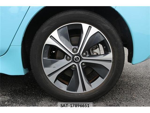 Nissan LEAF 2019-09 8743254-13