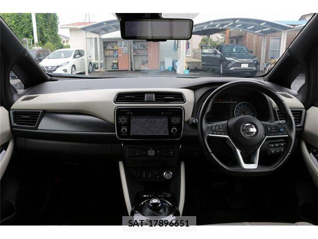 Nissan LEAF 2019-09 8743254-17