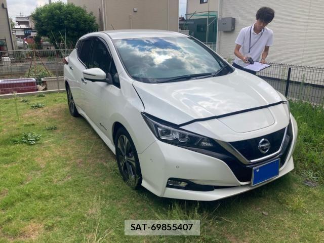 Nissan LEAF 2017-12 8743273-1