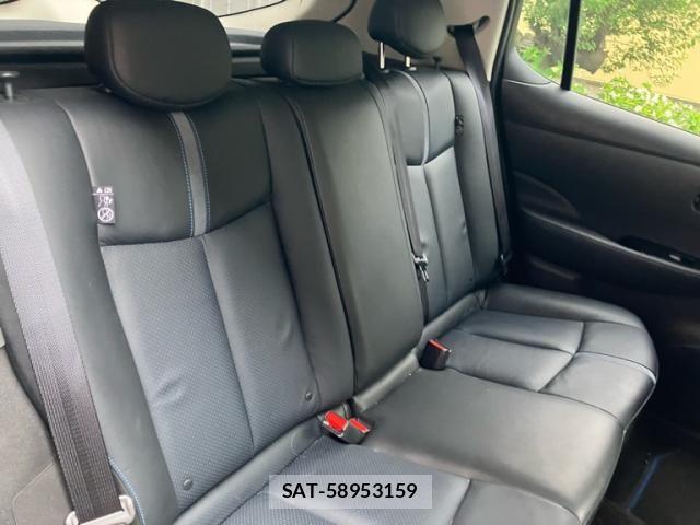 Nissan LEAF 2020-02 8743256-11