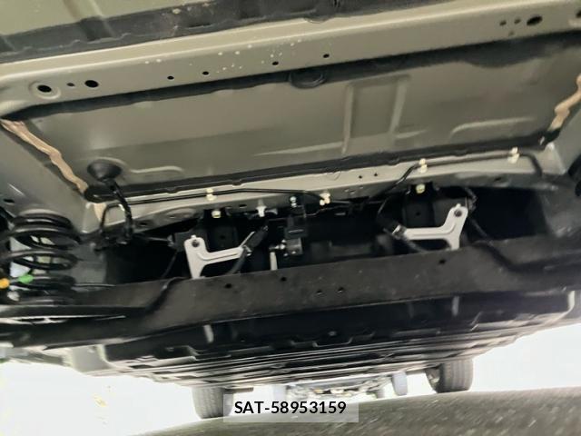 Nissan LEAF 2020-02 8743256-8