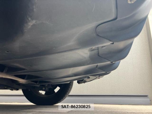 Nissan LEAF 2018-06 8743264-11