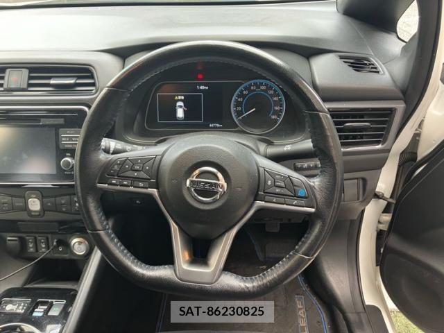 Nissan LEAF 2018-06 8743264-16