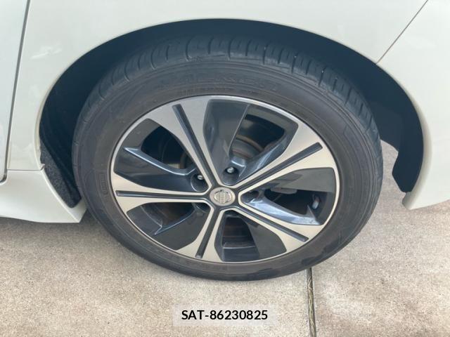 Nissan LEAF 2018-06 8743264-7