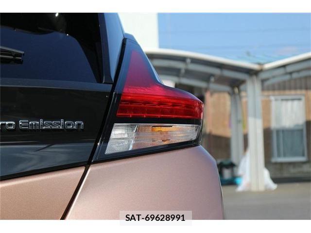 Nissan LEAF 2022-11 8743258-12