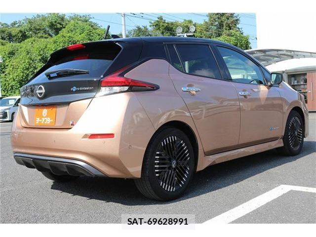 Nissan LEAF 2022-11 8743258-21