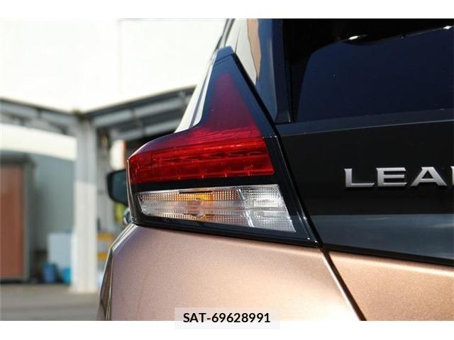 Nissan LEAF 2022-11 8743258-27
