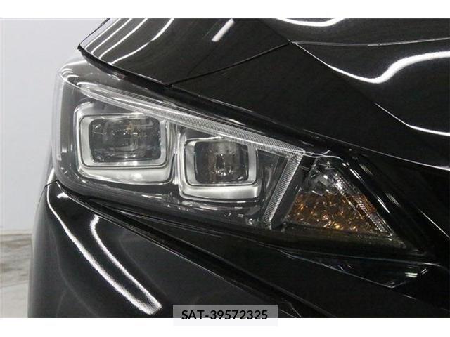 Nissan LEAF 2022-02 8743255-13