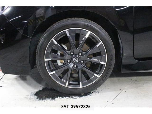 Nissan LEAF 2022-02 8743255-25