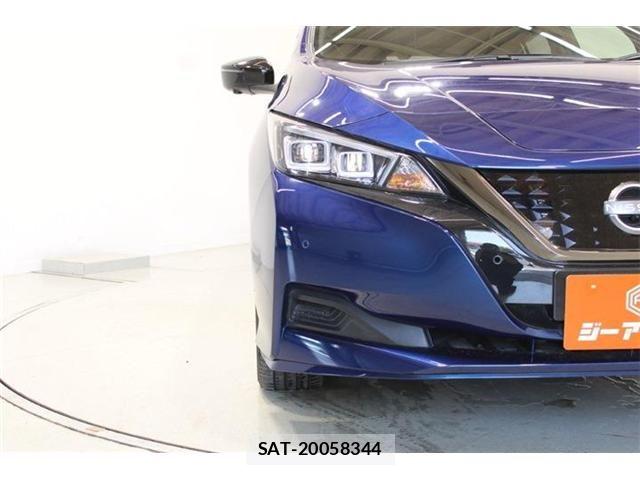 Nissan LEAF 2021-12 8743257-16