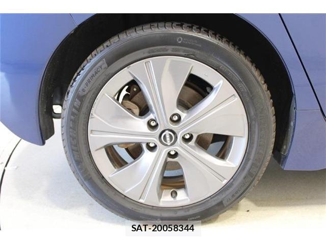 Nissan LEAF 2021-12 8743257-23