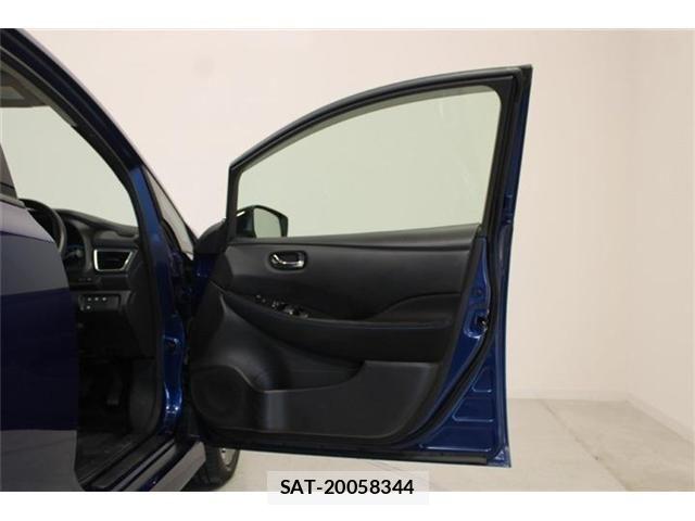 Nissan LEAF 2021-12 8743257-29