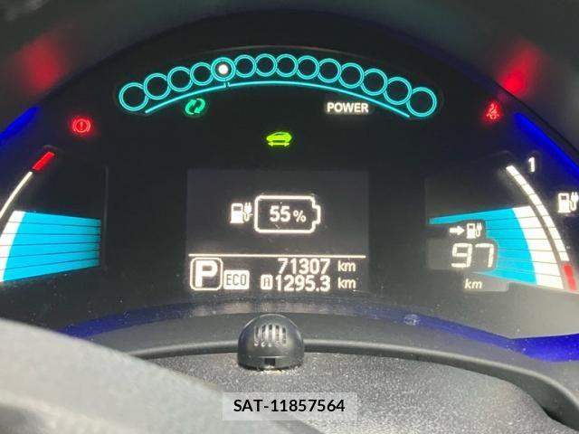 Nissan LEAF 2017-09 8743276-19
