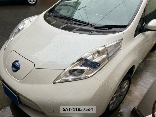 Nissan LEAF 2017-09 8743276-8
