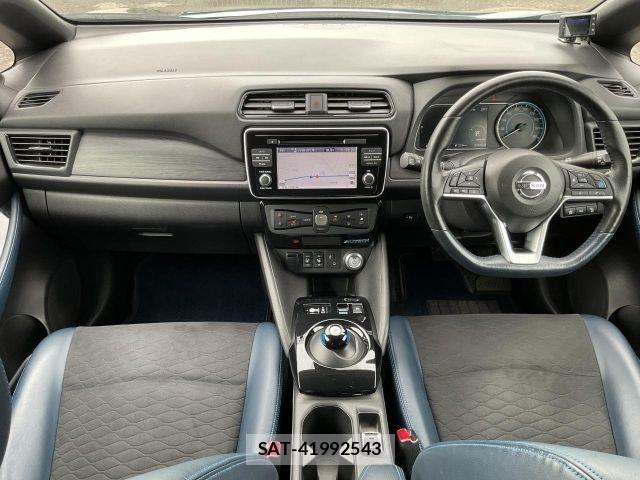 Nissan LEAF 2019-10 8743265-1