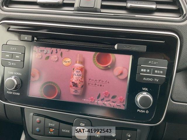 Nissan LEAF 2019-10 8743265-22