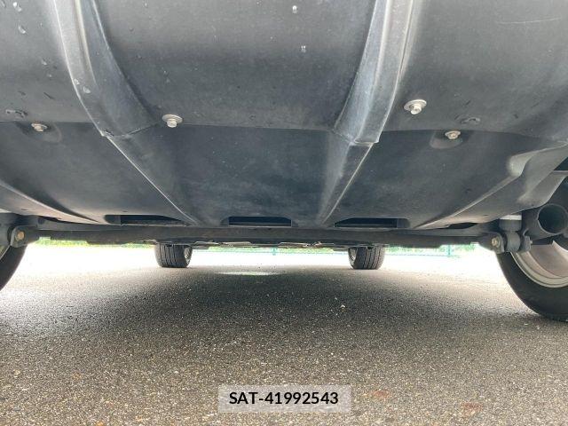 Nissan LEAF 2019-10 8743265-27