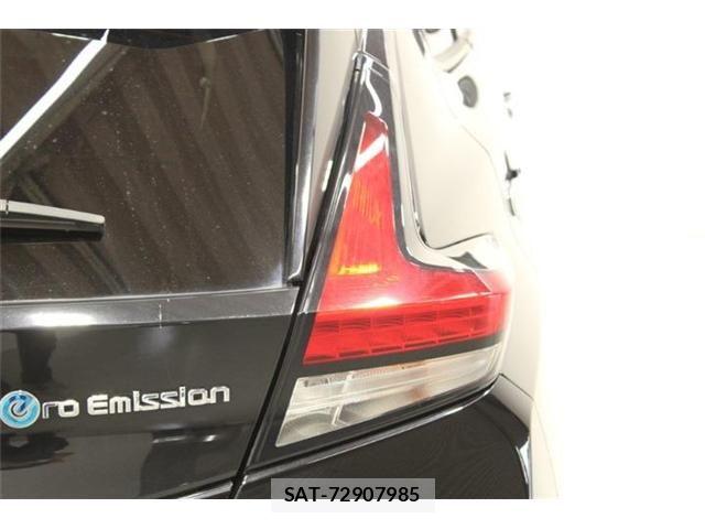 Nissan LEAF 2021-11 8743259-18