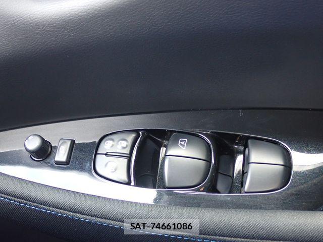 Nissan LEAF 2022-04 8780787-9