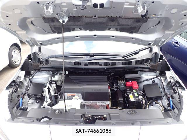 Nissan LEAF 2022-04 8780787-3